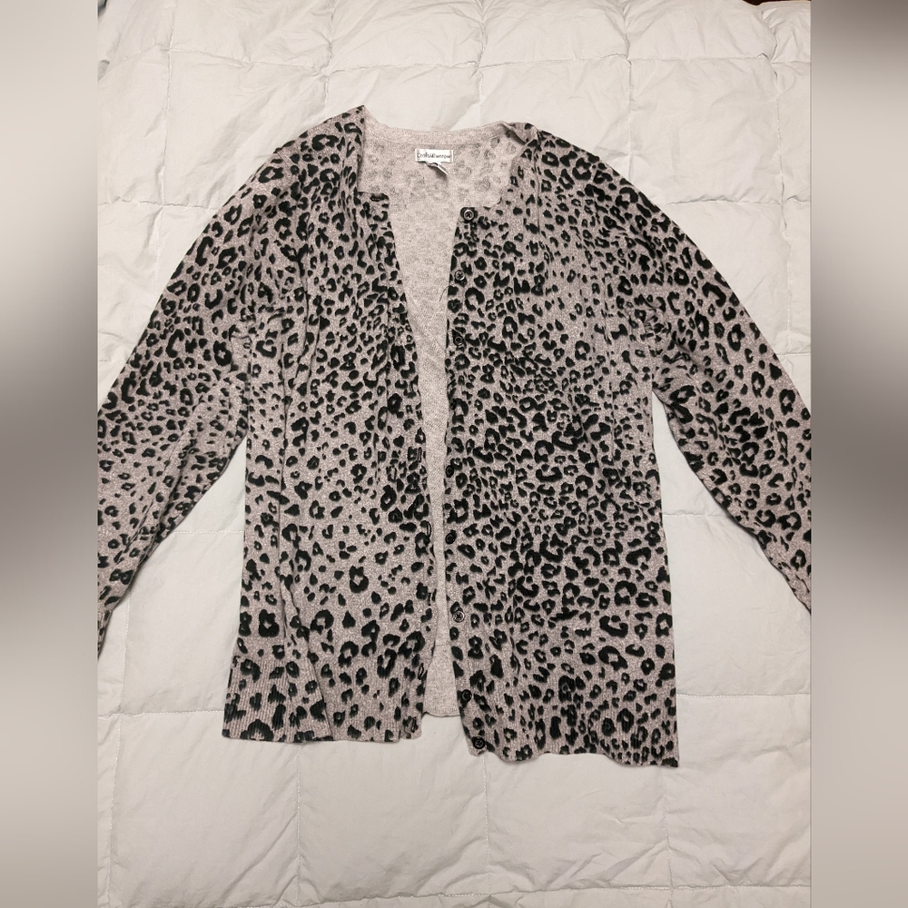 Croft & Barrow Grey + Black Leopard Animal Pattern Cardigan Sweater Women 1X